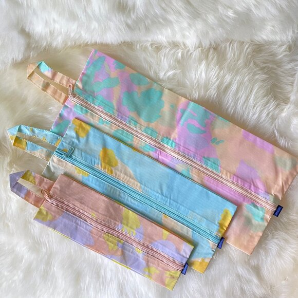 NWT Baggu 3D Zip Set - Tie Dye Mix - Picture 2 of 6